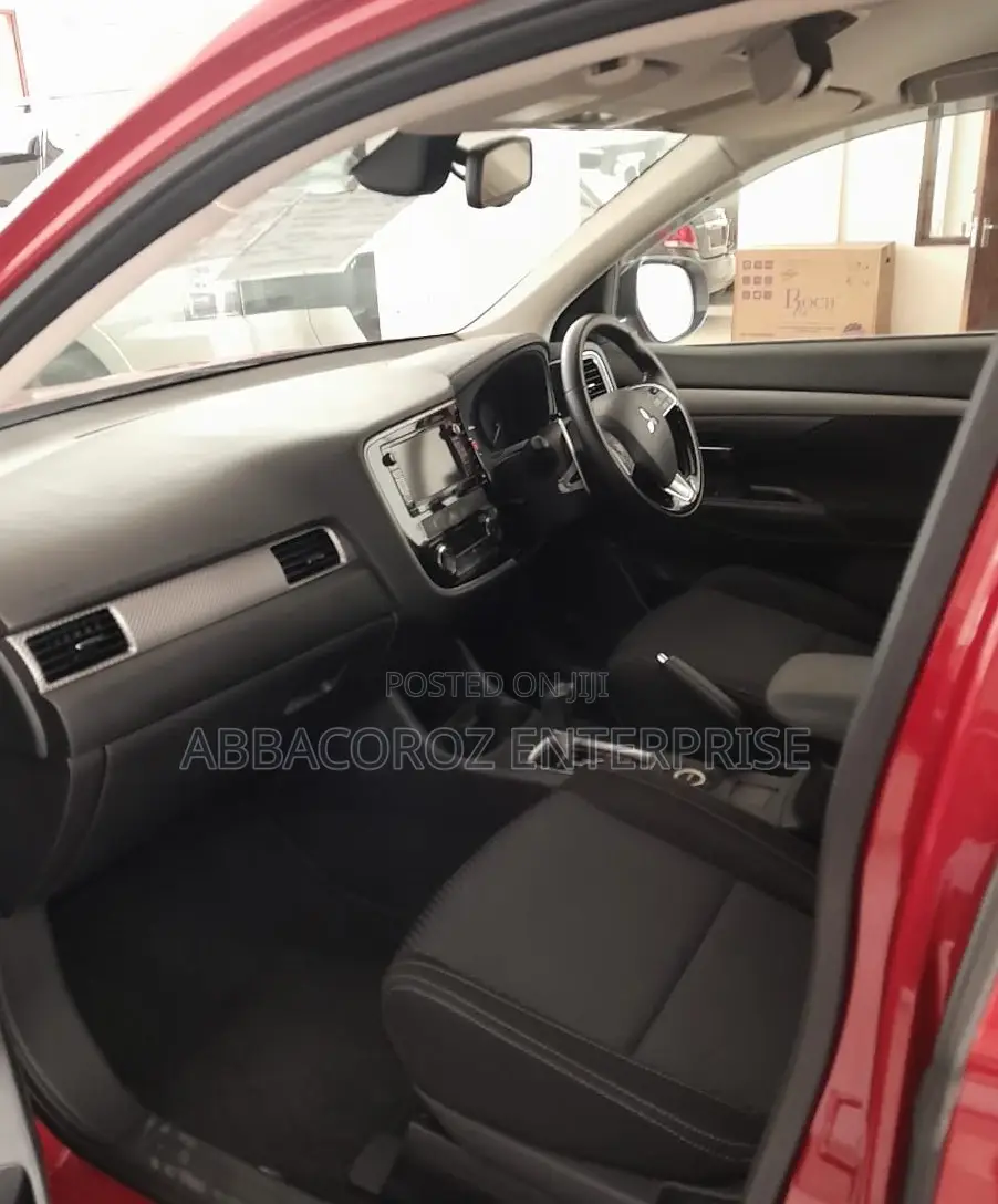 Mitsubishi Outlander 2.0 PHEV AWD 2016 Red