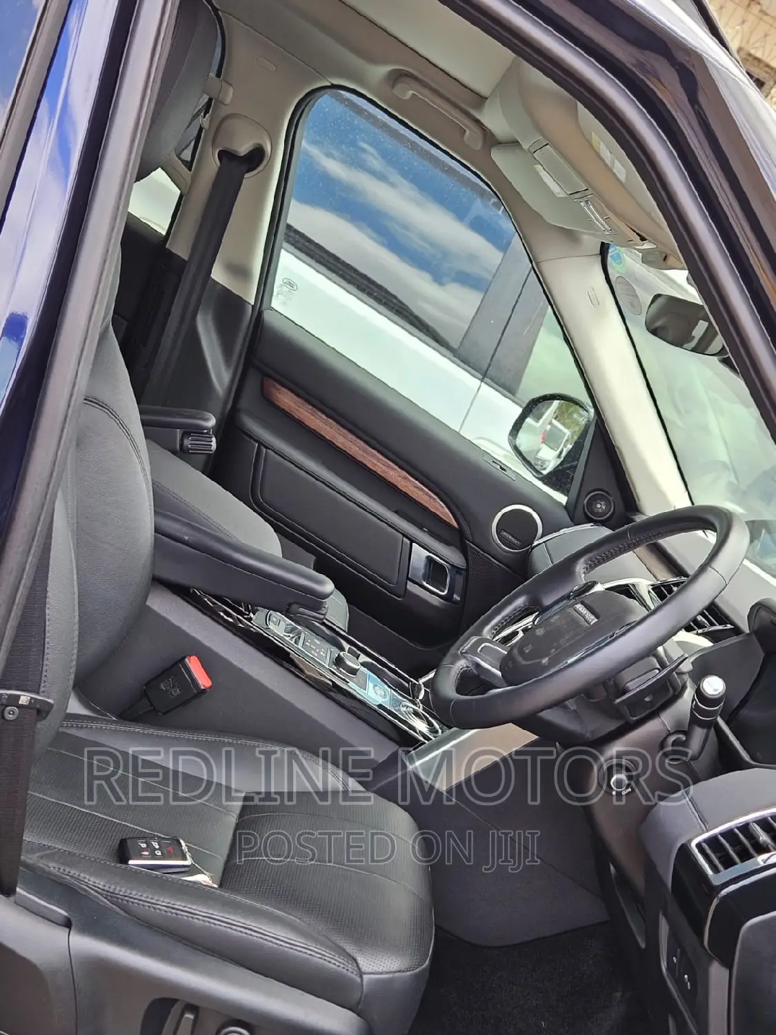 Land Rover Discovery SE 4x4 2018 Silver