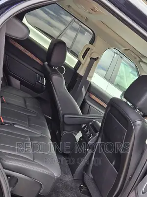 Land Rover Discovery SE 4x4 2018 Silver