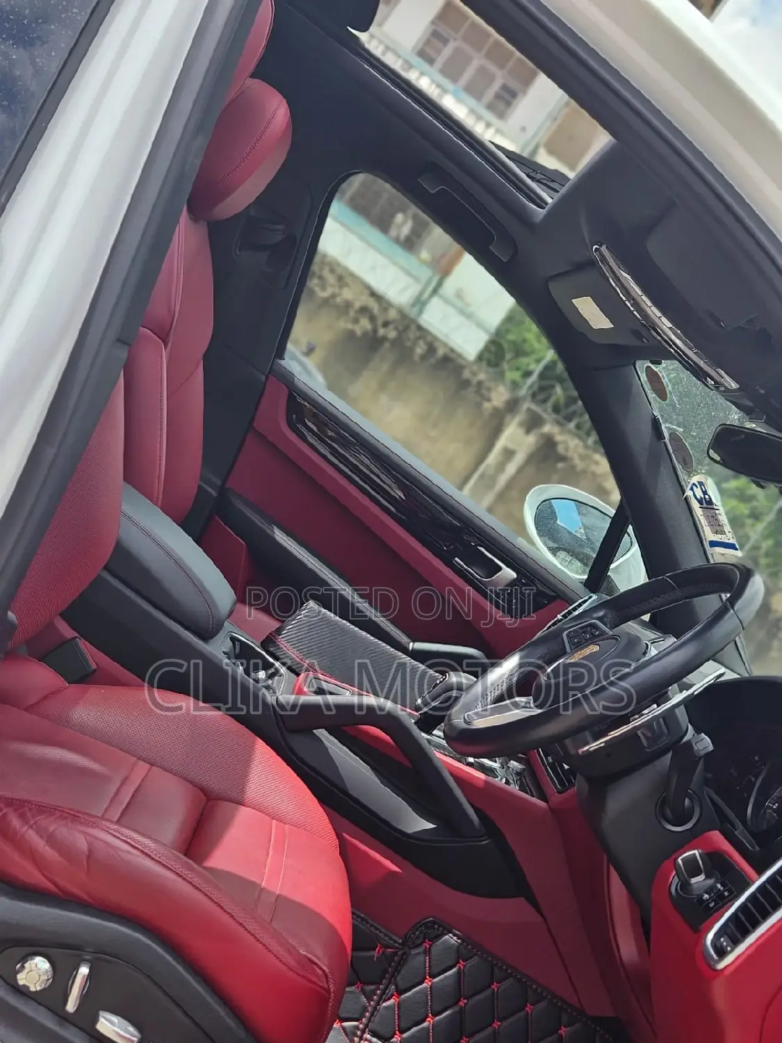 Porsche Cayenne 2019 White