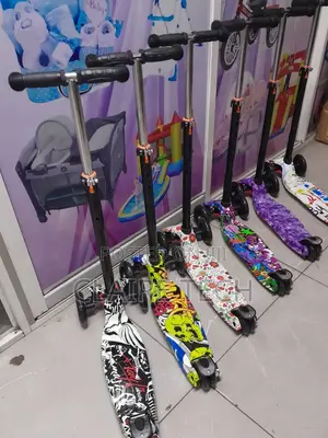 Scooter With Normal Wheels