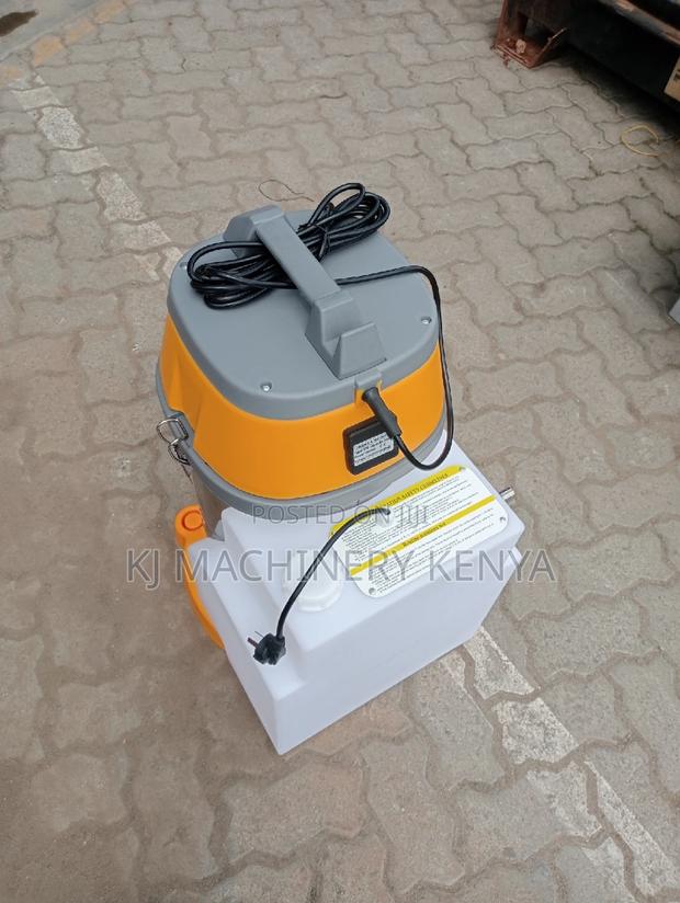 Divo Carpet Cleaner 35litres