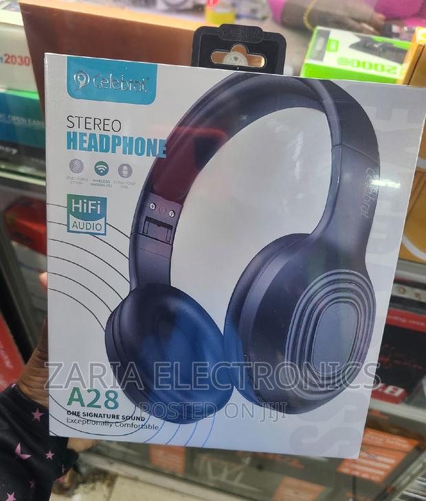 Celebtrat A28 Bluetooth Wireless Headphones - main view