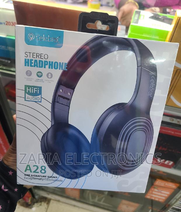 Celebtrat A28 Bluetooth Wireless Headphones - thumbnail 3