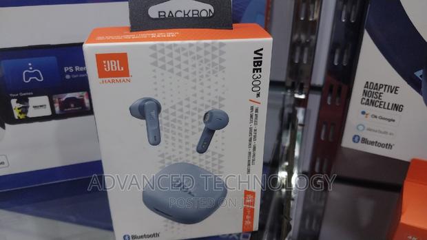 JBL Wave 300TWS Earbuds - thumbnail 4