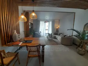 3bdrm Apartment in Gateway Mall Area for sale