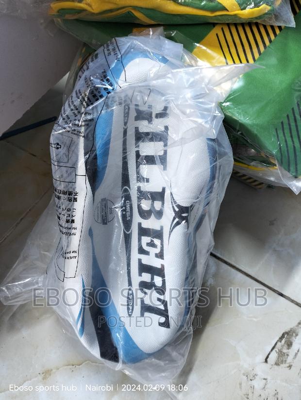 Gilbert Rugby Ball - thumbnail 2