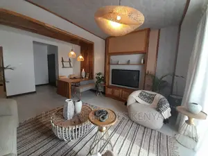2bdrm Apartment in Gateway Mall Area for sale