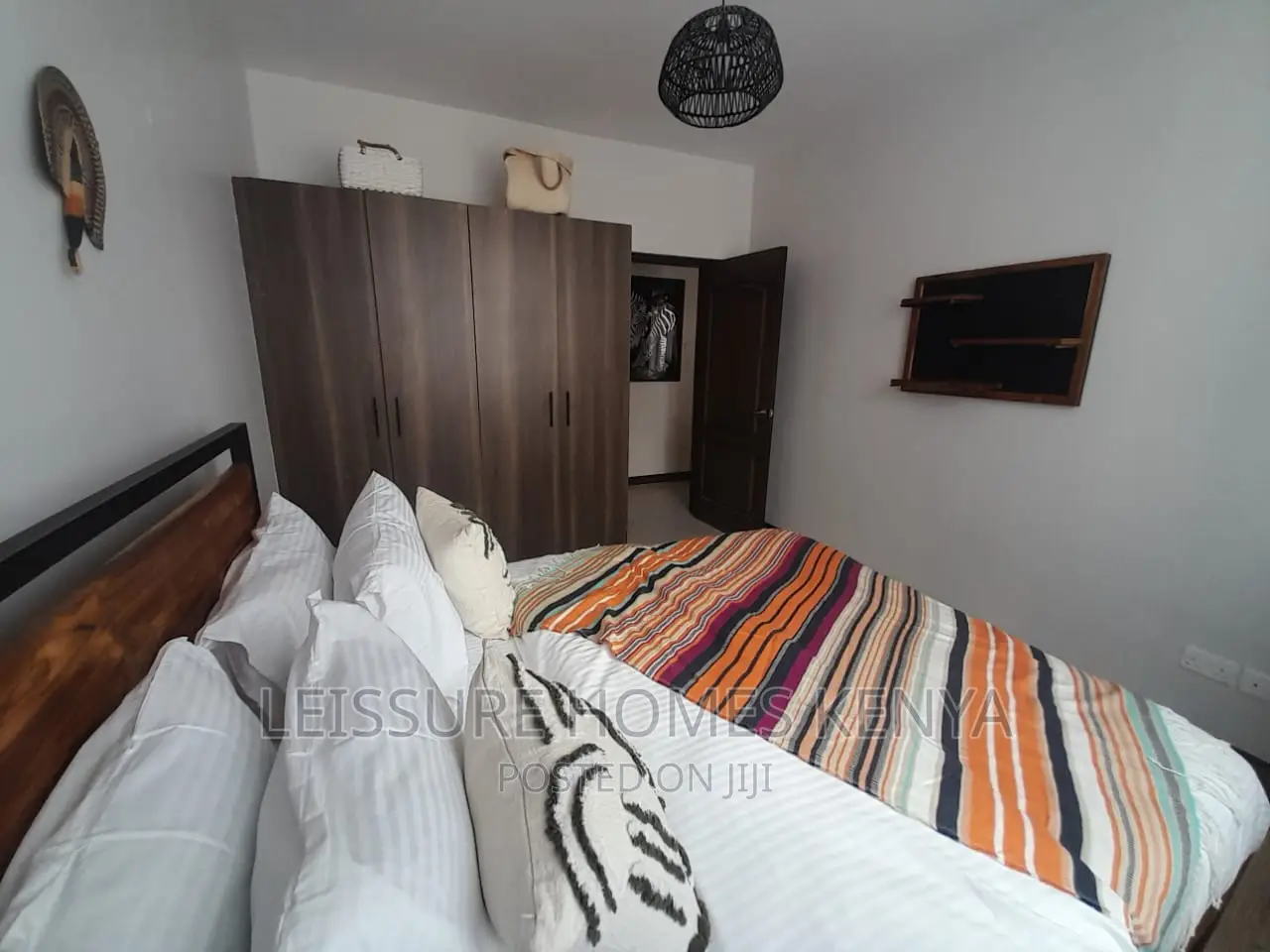 1bdrm Apartment in Gateway Mall Area for sale