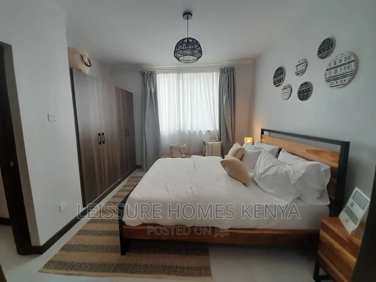 1bdrm Apartment in Gateway Mall Area for sale