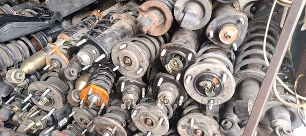 Rav4, Harrier,Nt31,Nt32,Front Shocks Complete Available Now - thumbnail 3