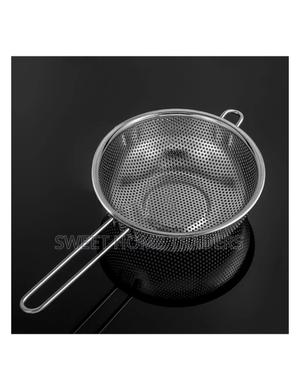 One Handle Stainlesd Steel Strainer - thumbnail 2