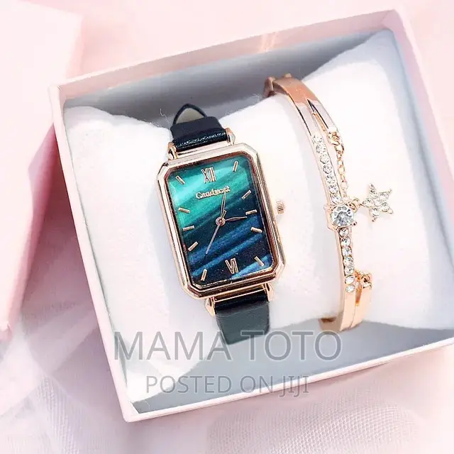 Valentine Watch Set at 1000