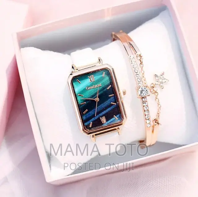 Valentine Watch Set at 1000