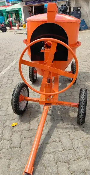 Hl Concrete Mixer Available Now on Offer