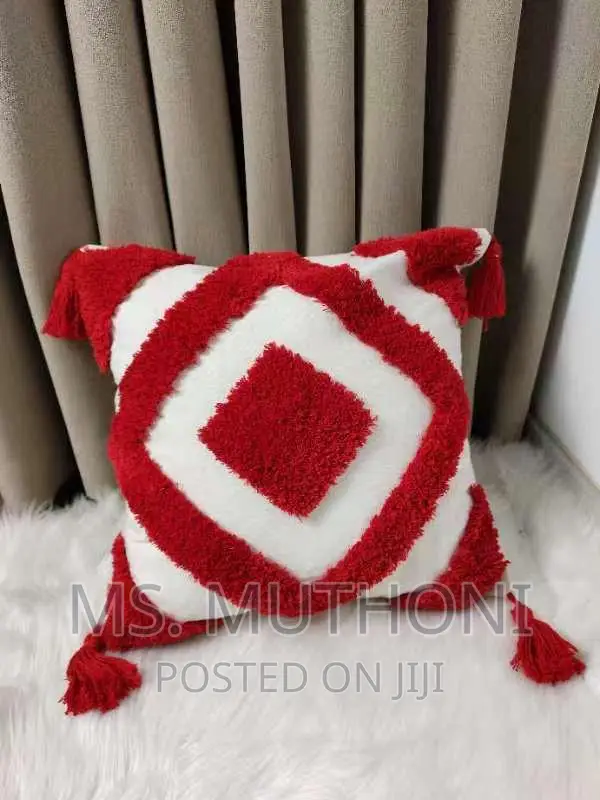 2 BOBO VINTAGE Pillow Cases