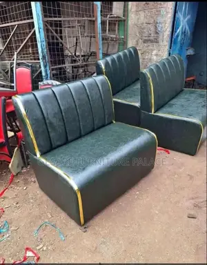 5 Feet Executive Couches