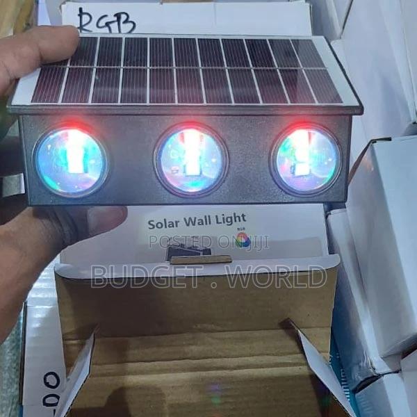 Solar Light Outdoor 6 Led Up and Down, Waterproof Wall Lamp.