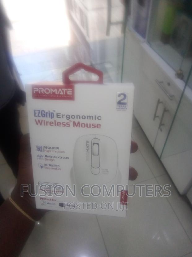 Promate Ezgrip Ergonomic Wireless Mouse