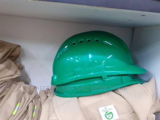 Heavy Duty Helments Air Conditioned