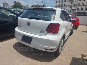 Volkswagen Polo 2017 White