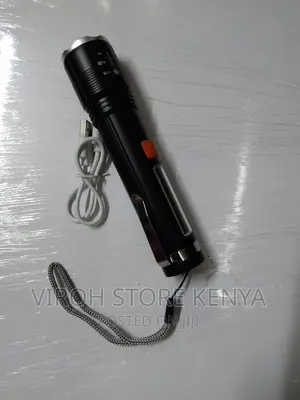P50 Zooming Torch Bright LED Pocket Torch