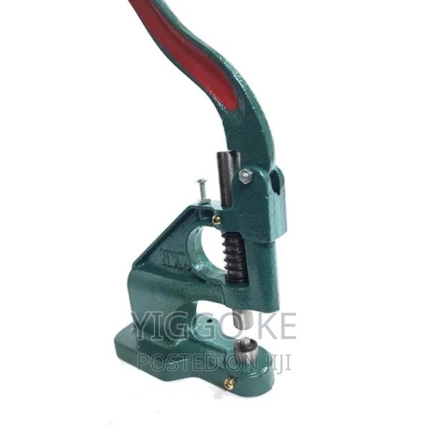 Quality Manual Eye-Let Machines - thumbnail 4