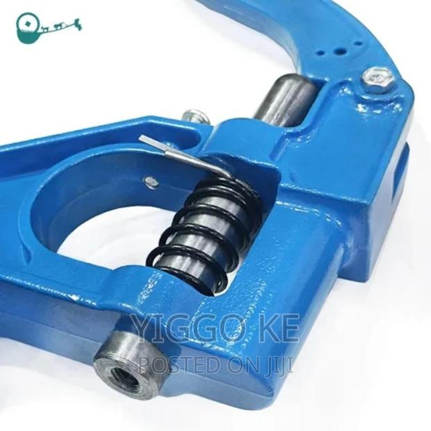 High Quality Manual Eyelet Machines - thumbnail 4