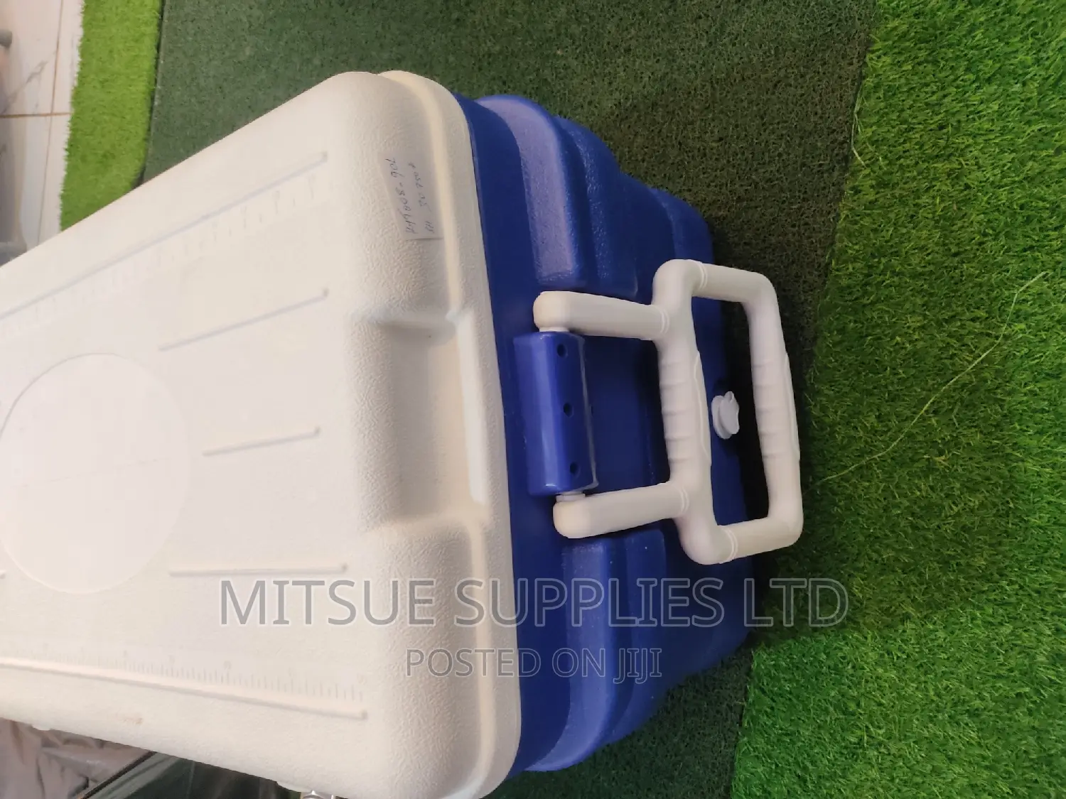 Cooler Box 90L Blue Black With Wheels