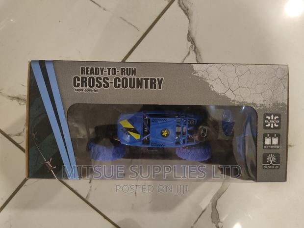 Cross Country Truck Toy 4x4 With Dazzling Lights