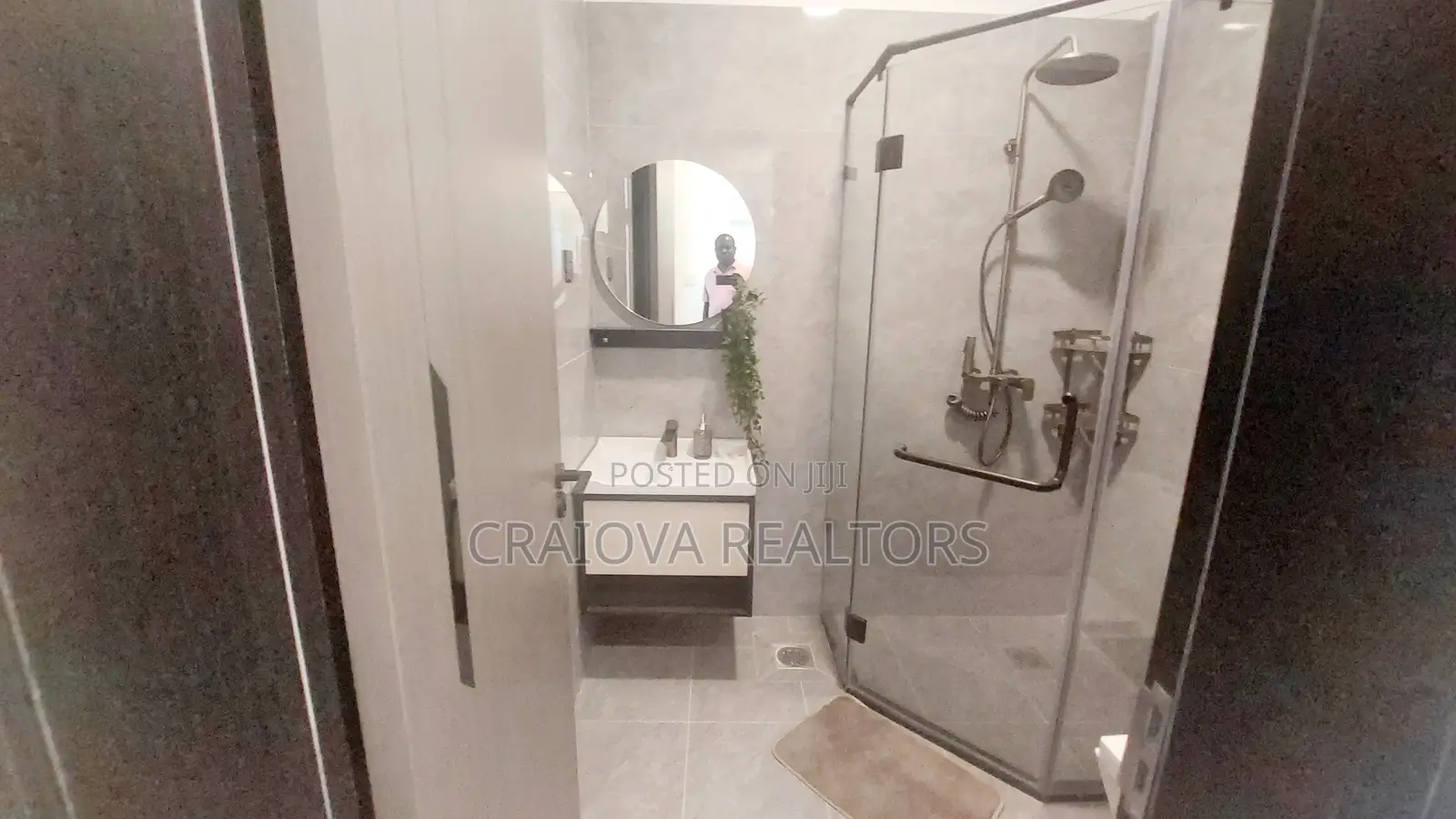 1bdrm Apartment in Valley Arcade for sale