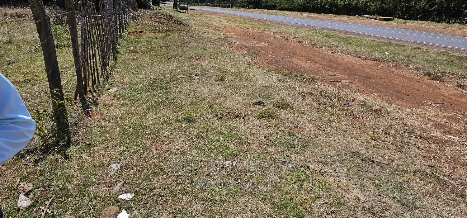 1⁄4 Plot Touching Highway for Isle in Chepkanga Eldoret