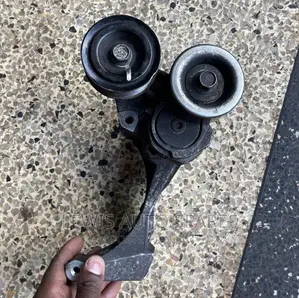 HR12 4wd Tensioner