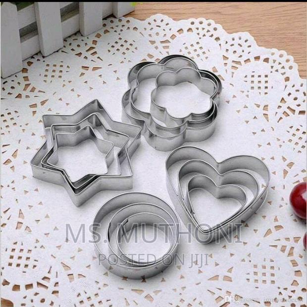 Metallic Cookie Cutter - thumbnail 2