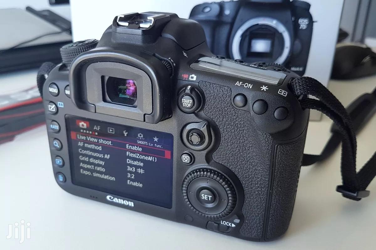 Canon 7D Professional Camera
