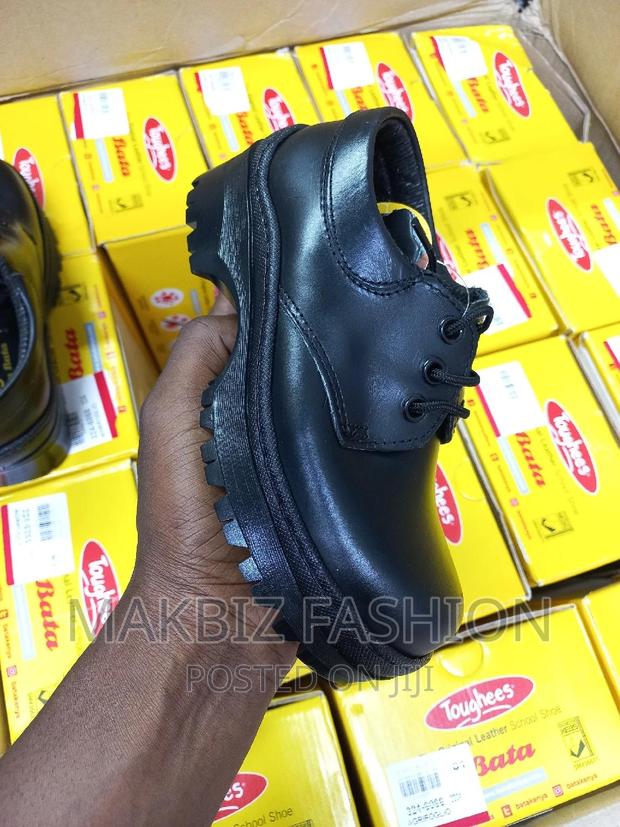 School Toughees - main view