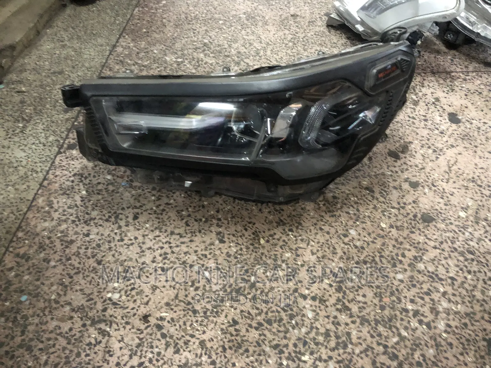 Toyota Hilux Revo 2020 Xenon Headlight