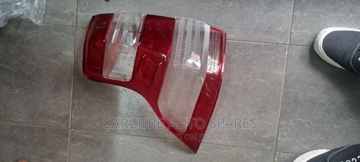 Prado 150 Tail Light Lens