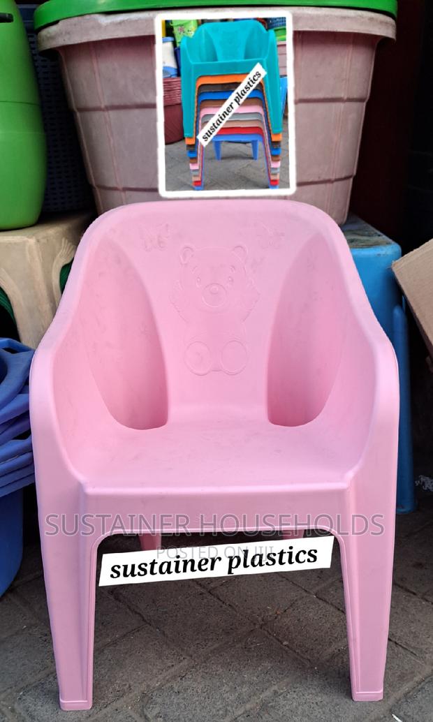 Girls Pink Plastic Chairs for Kids - thumbnail 2