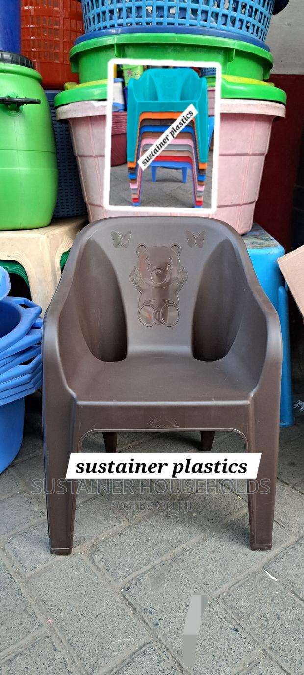 Dark Brown Kids Plastic Chairs - thumbnail 3