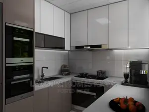 2bdrm Apartment in Gateway Mall Area for sale