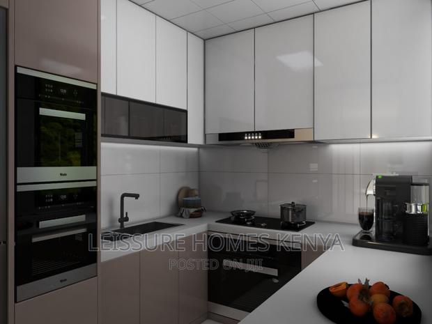 2bdrm Apartment in Gateway Mall Area for sale - thumbnail 4