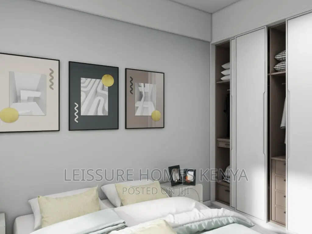 2bdrm Apartment in Gateway Mall Area for sale