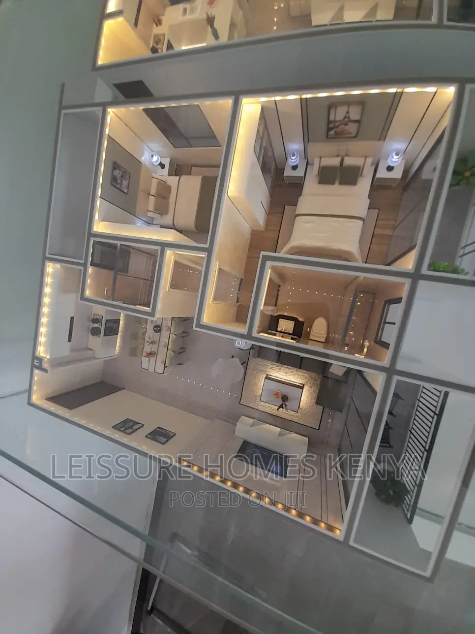 2bdrm Apartment in Gateway Mall Area for sale