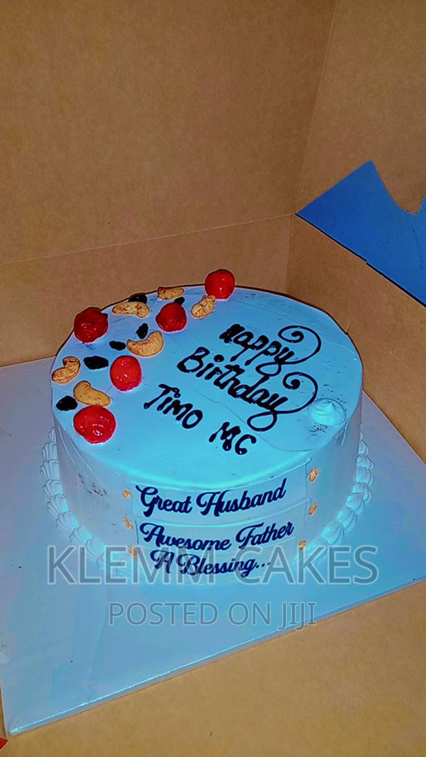 Blueberry Chocolate Red Velvet Cake 1kg - main view