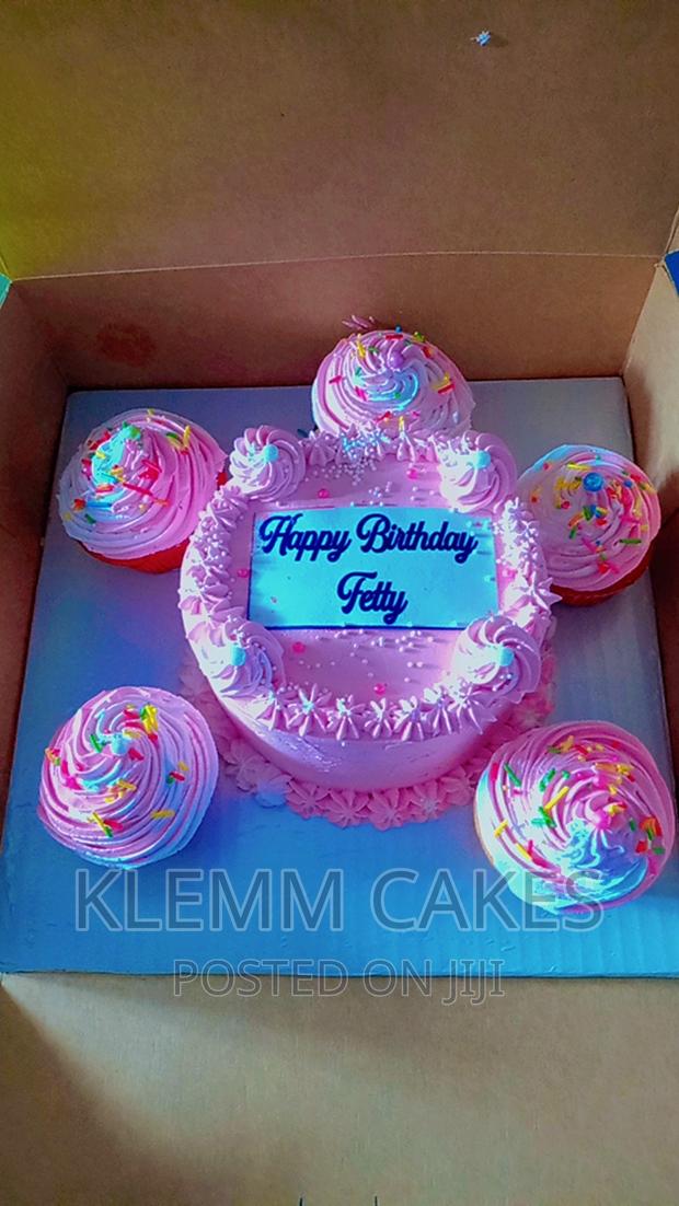 Themed Cake 1kg - thumbnail 4