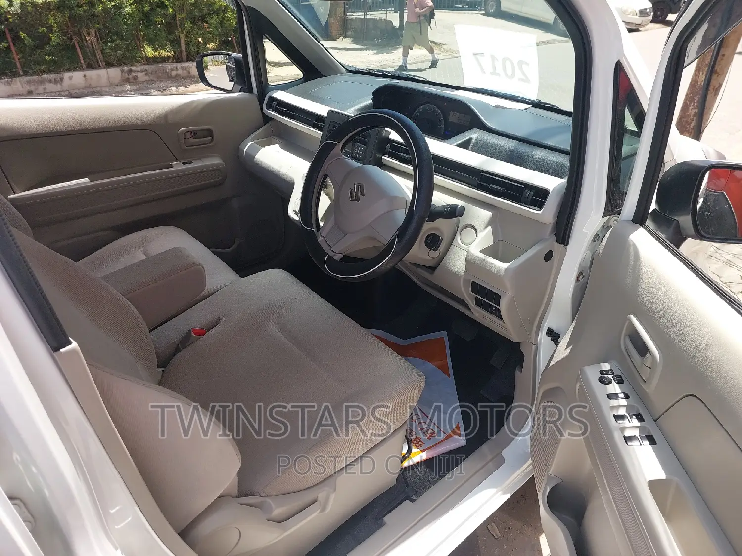 Suzuki Wagon R 660 Hybrid FWD 2017 White