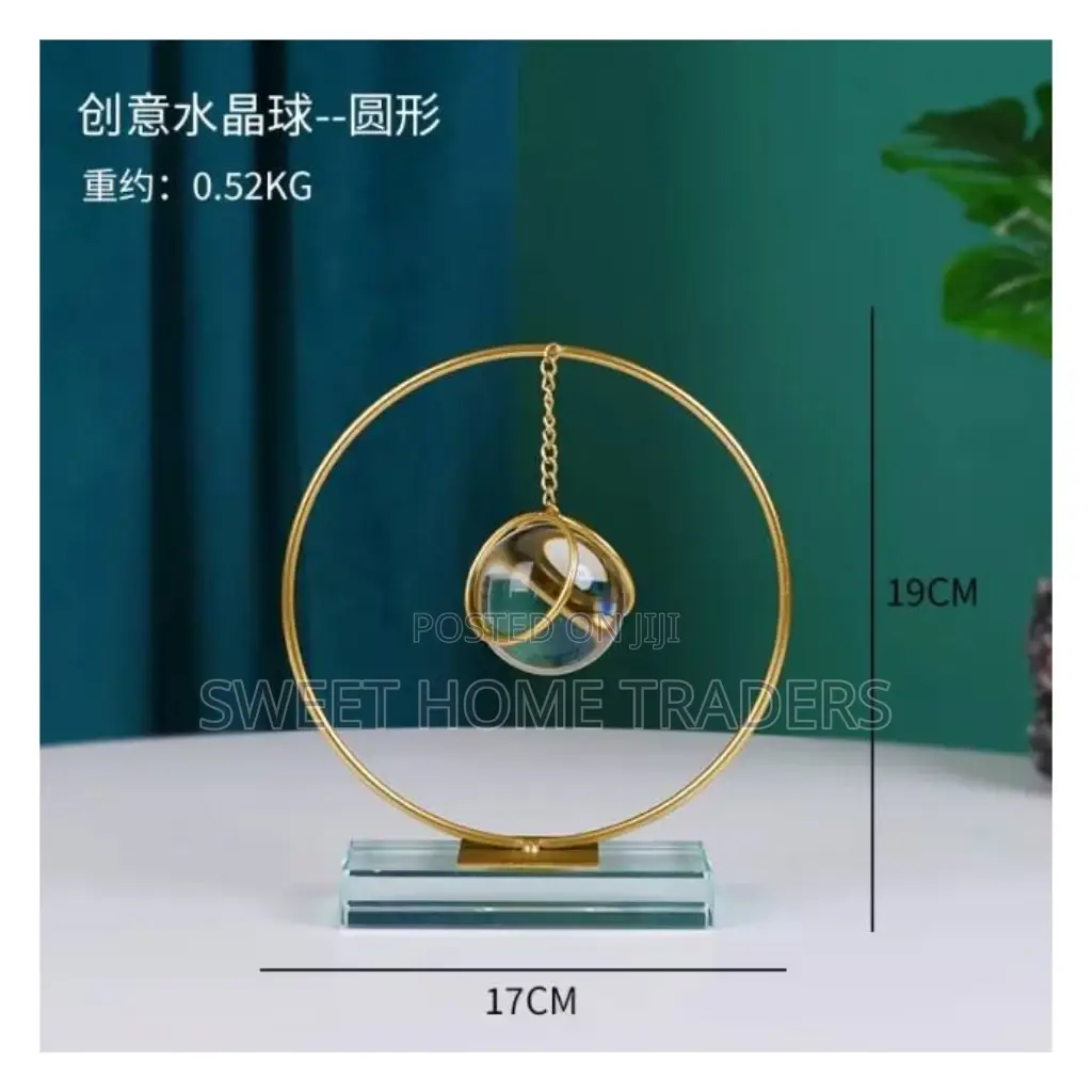Swinging Decor,