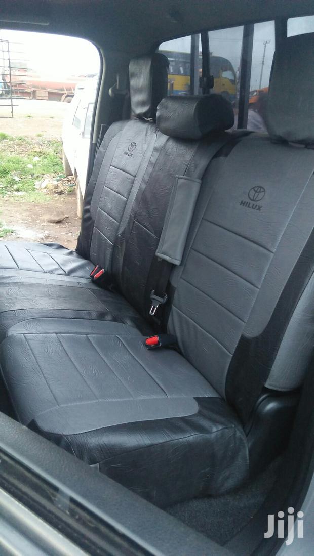 Hilux Car Seat Covers - thumbnail 3