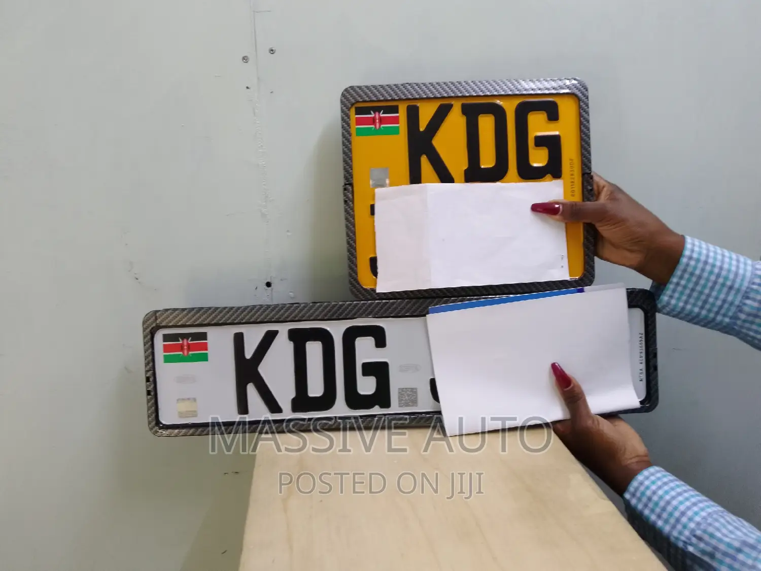 New Number Plates Holder Fitted on Carbon Fiber Holder